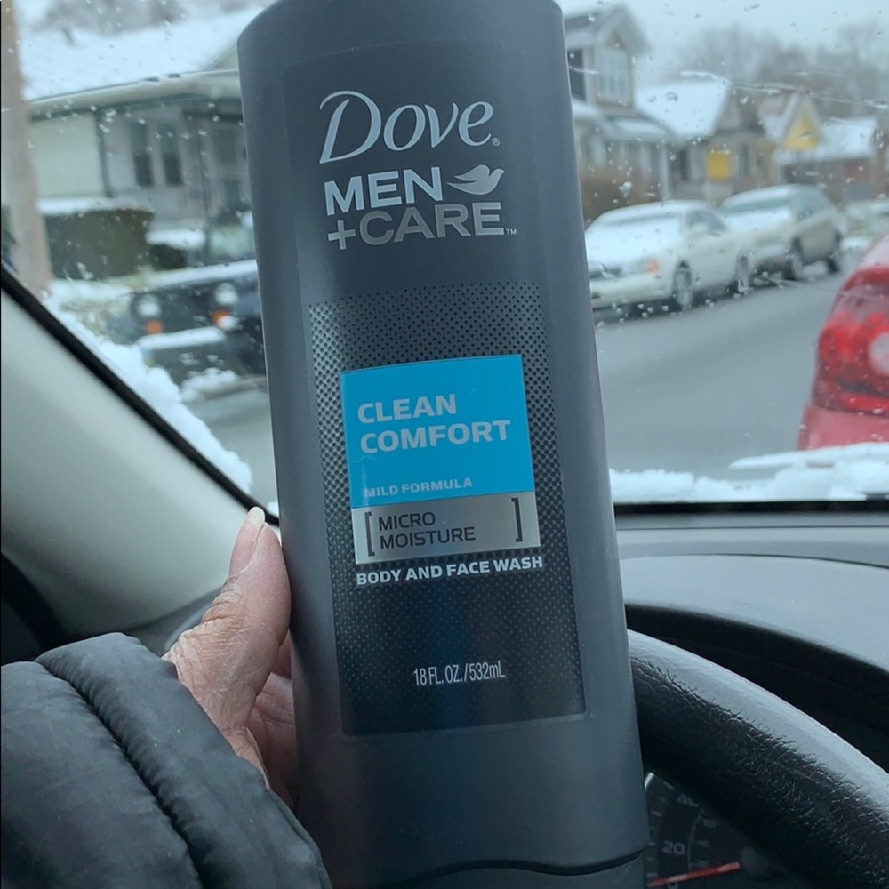 Dove man + care clean comfortable